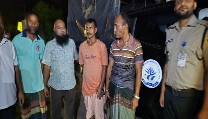 এসএসসি পরীক্ষার্থী ধর্ষণ চেষ্টা মামলার প্রধানসহ তিন আসামি গ্রেপ্তার