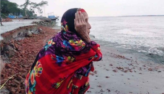 তেঁতুলিয়ার করাল থাবায় বিলীন বসতভিটা