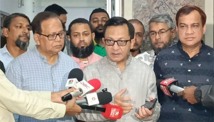 চামড়ার ন্যায্যমূল্য নিশ্চিতে প্রয়োজনে হস্তক্ষেপ করবে সরকার