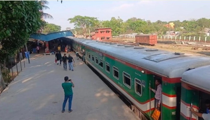 সিলেটের সঙ্গে সারা দেশের রেল যোগাযোগ বন্ধ