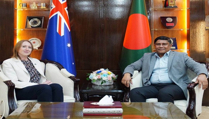 প্রতিরক্ষা উপদেষ্টার সঙ্গে অস্ট্রেলিয়ান হাইকমিশনারের সাক্ষাৎ