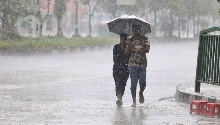 ​১৮ অঞ্চলে ৬০ কিলোমিটার বেগে ঝড়-বৃষ্টির শঙ্কা