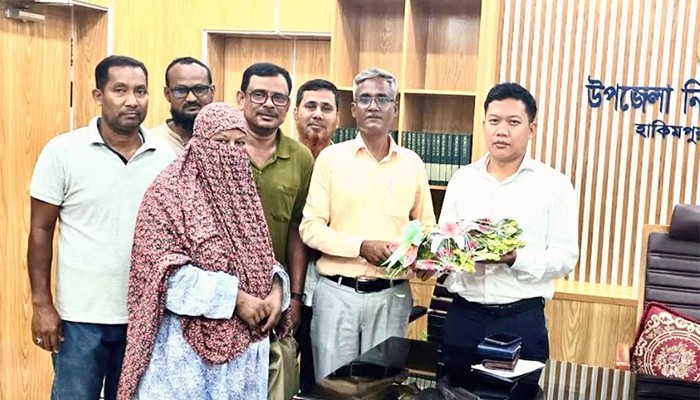 ​হাকিমপুরে নবাগত ইউএনও জর্জ মিত্র চাকমার যোগদান