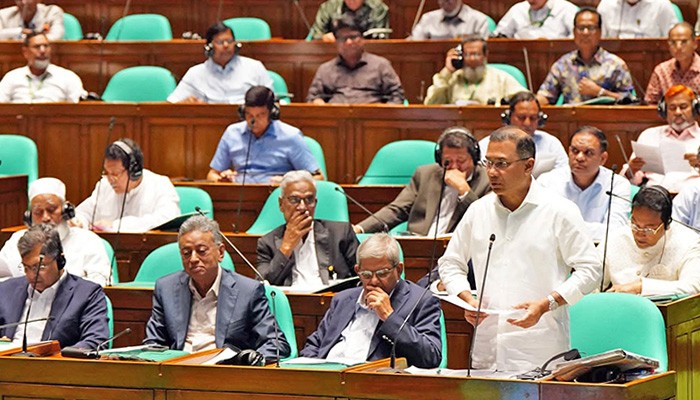 ​সবার জন্য ব্যবসার সুযোগ তৈরির প্রতিশ্রুতি প্রধানমন্ত্রীর