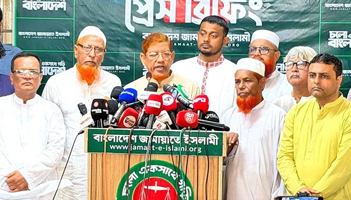 ​স্বরাষ্ট্রমন্ত্রীর বক্তব্য ভারতীয় মন্ত্রীদের মতো: হামিদুর রহমান