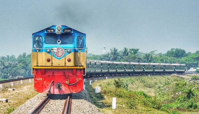 ​রেল ভাড়ায় প্রবীণ ও প্রতিবন্ধীদের জন্য বিশেষ ছাড় ঘোষণা