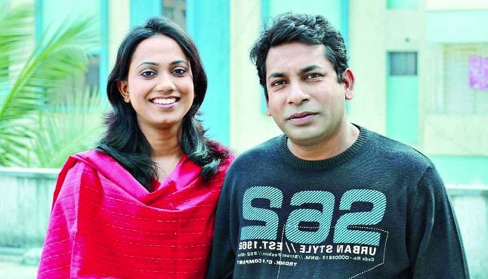 কলকাতায় মোশাররফ করিম ও তার স্ত্রীকে হেনস্তা