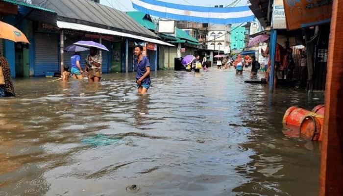 দুই ঘণ্টার বৃষ্টিতে পানির নিচে কালিয়াকৈর