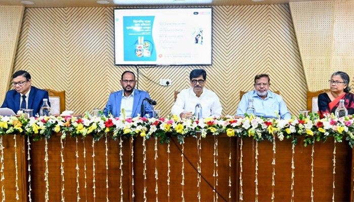​বিজ্ঞানীদের মৌলিক গবেষণায় আত্মনিয়োগ করতে হবে: কৃষিমন্ত্রী