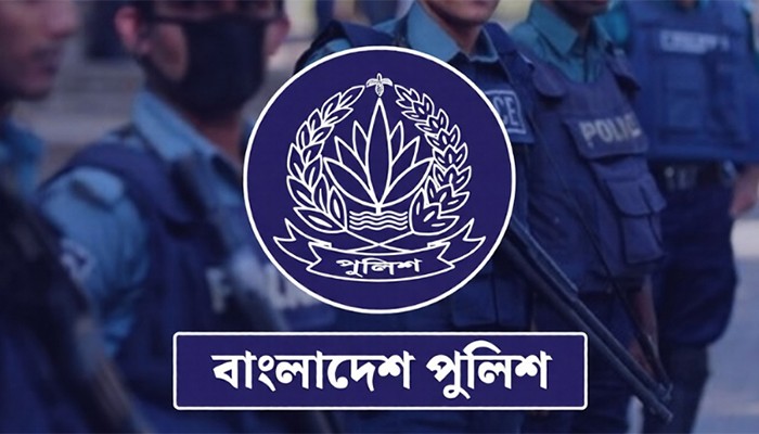 ​পুলিশের ১২ ঊর্ধ্বতন কর্মকর্তাকে একযোগে বদলি