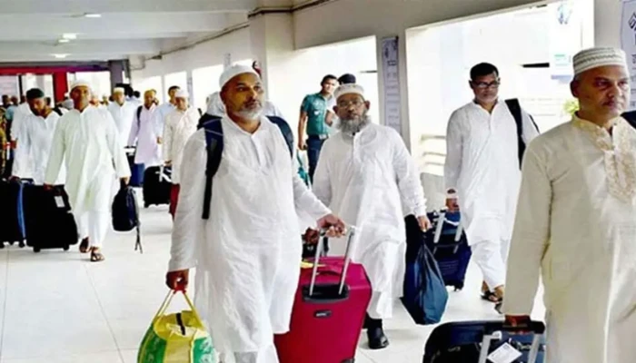 দেশে ফিরেছেন ৬০ হাজার ৫৮৮ হাজি