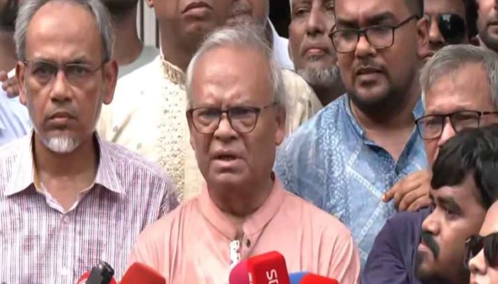 জনগণকে সঙ্গে নিয়ে সন্ত্রাসী কার্যক্রম রুখে দেয়া হবে: রিজভী