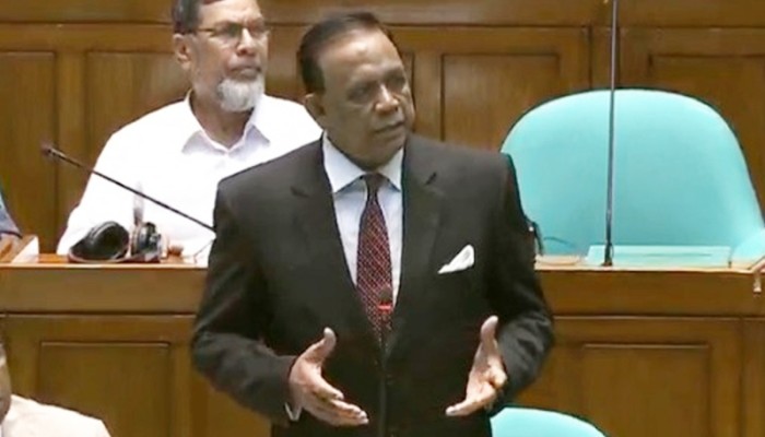 ঘরের টাকা ব্যাংকে আনতে সংসদে ৫০০ ও ১০০০ টাকার নোট বাতিলের প্রস্তাব