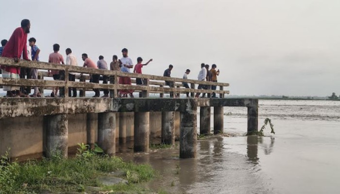 কুড়িগ্রামে নদ-নদীর পানি কমছে, বাড়ছে তিস্তার পানি