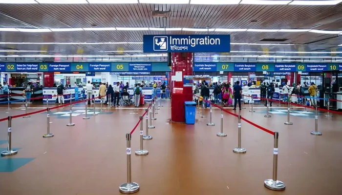 বিমানবন্দর থেকে উধাও মালয়েশিয়াগামী ফ্লাইটের ৭১ যাত্রী