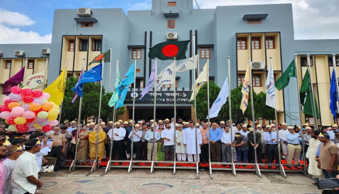 বর্ণিল আয়োজনে রাজশাহী বিশ্ববিদ্যালয়ের ৭৩তম প্রতিষ্ঠাবার্ষিকী উদযাপন