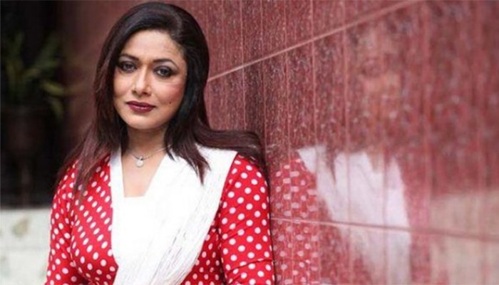 ​আমার লাশ যেন এফডিসিতে না নেওয়া হয়: রোজিনা