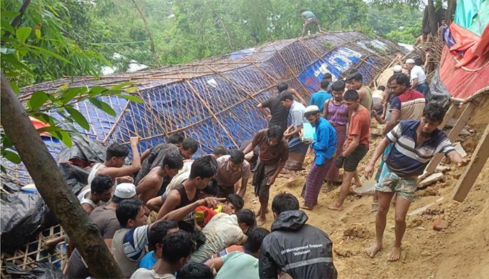 ​ধসে পড়ল মাদ্রাসার দেয়াল, প্রাণ গেল পাঁচ ছাত্রীর