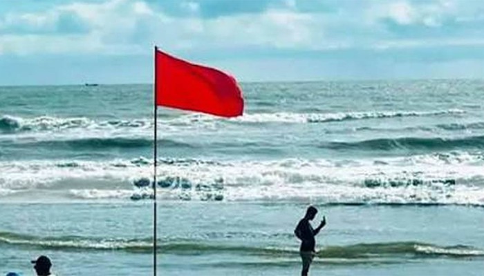​সমুদ্রবন্দর থেকে সংকেত প্রত্যাহার, পাঁচ বিভাগে ভারি বৃষ্টির সতর্কতা
