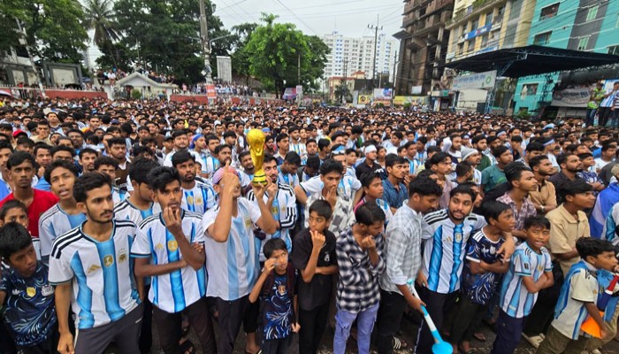 ফেনীতে আর্জেন্টিনার সমর্থকদের বাঁধভাঙা উল্লাস
