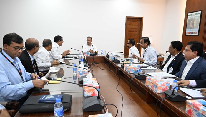 ​প্রধানমন্ত্রীর সভাপতিত্বে ধানমণ্ডি-গুলশান লেক সংস্কারবিষয়ক বৈঠক
