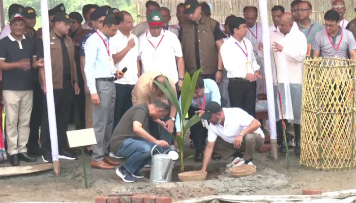 পাঁচ বছরে দেশে ২৫ কোটি গাছ লাগানো হবে: প্রধানমন্ত্রী
