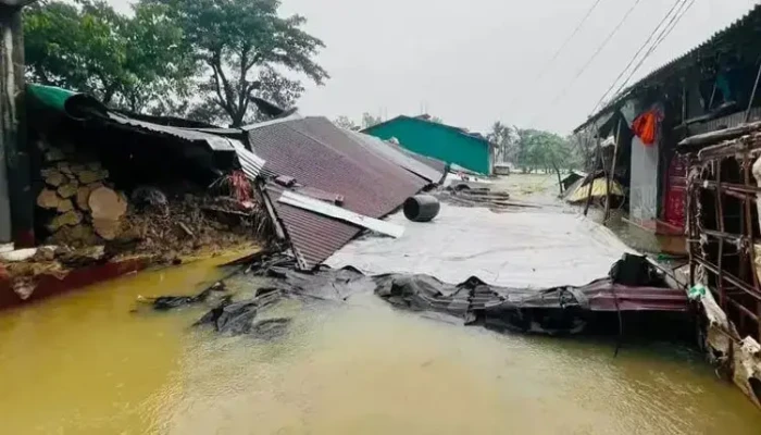 চট্টগ্রামে ১৪ হাজারের বেশি বাড়িঘর ক্ষতিগ্রস্ত