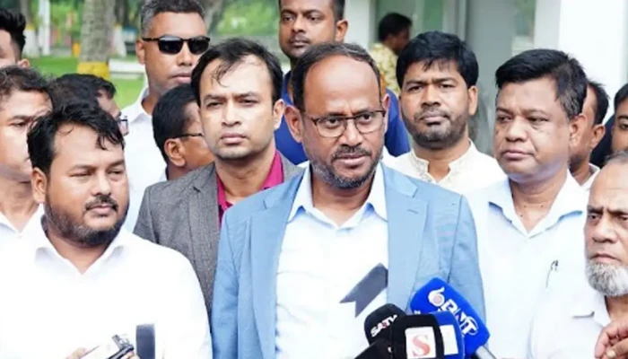 রাজশাহীর চিড়িয়াখানাকে সাফারি পার্কের আদলে গড়ে তোলা হবে