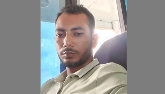 ​মাছ ধরতে গিয়ে বজ্রপাতে নিখোঁজ রাঙ্গাবালীর ট্রলার মাঝি