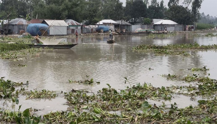 ১৮ ঘণ্টা পর বিপৎসীমার নিচে নামল তিস্তার পানি