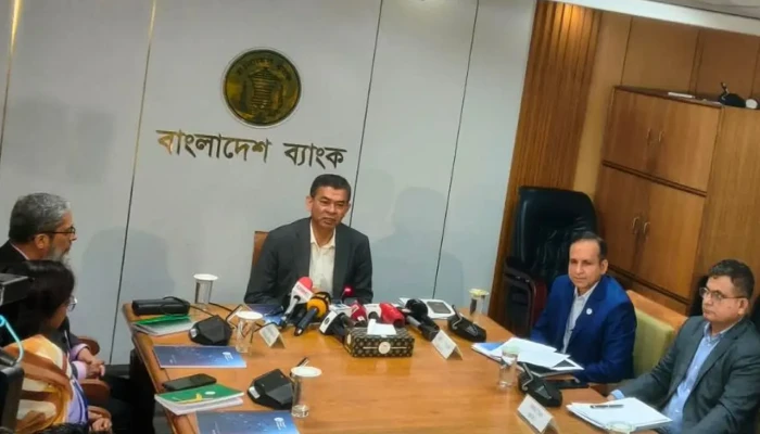 ব্যাংক খাতে সন্দেহজনক লেনদেন বেড়েছে ৭৪ শতাংশ