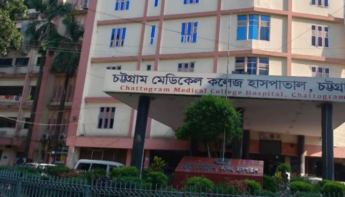 লবণ কারখানায় দগ্ধ দুই শ্রমিকের মৃত্যু, আরও ৩ জন আশঙ্কাজনক