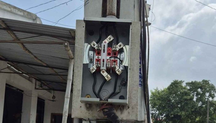 মিরপুরে এক রাতে ৫ বৈদ্যুতিক মিটার চুরি