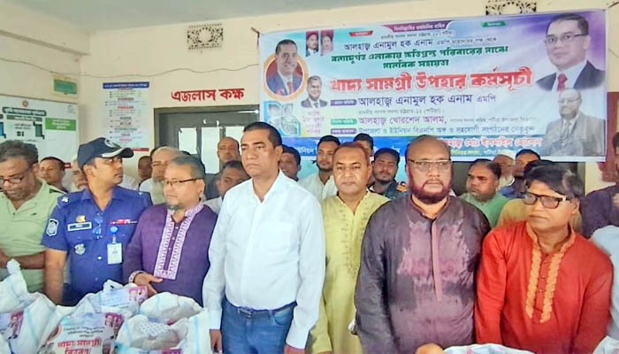দুর্যোগে ক্ষতিগ্রস্থদের সহযোগিতা করতে সরকার বদ্ধপরিকর