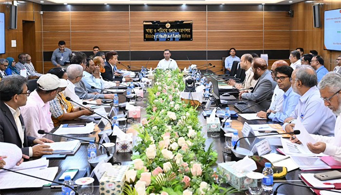 ​প্রান্তিক মানুষের স্বাস্থ্যসেবা আরও সহজলভ্য করার নির্দেশ