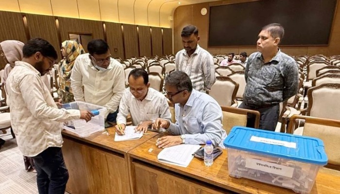 লটারির মাধ্যমে ৭৬৭ জন উপ-সহকারী প্রকৌশলীকে বদলি