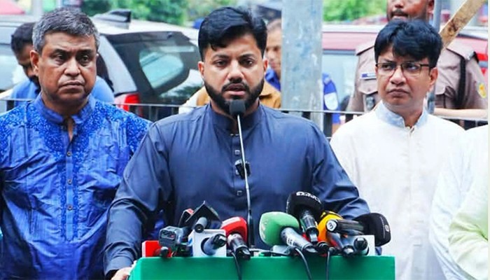 ক্যাম্পাস অস্থিতিশীল করা দীর্ঘমেয়াদি ষড়যন্ত্রের অংশ হতে পারে: ​প্রতিমন্ত্রী ইশরাক