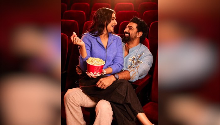 ​রাজ-শুভশ্রীর অন্তরঙ্গ ছবি ভাইরাল