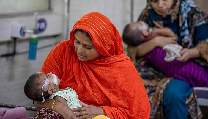 ​হাম : আরও ছয় মায়ের বুক খালি