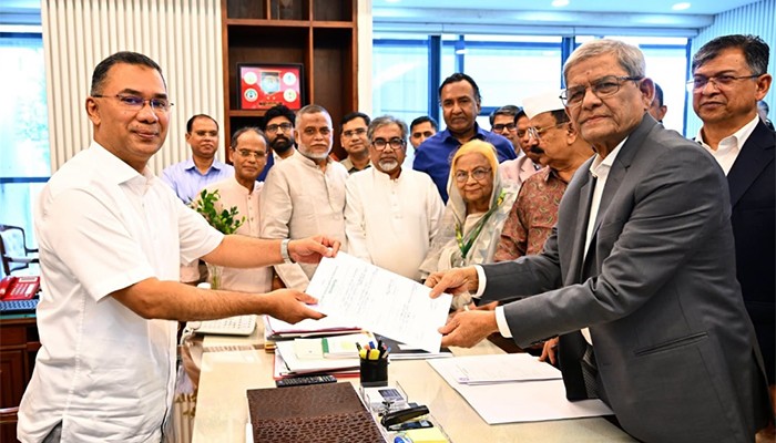 ​বিএনপির রাষ্ট্রপতি প্রার্থী মির্জা ফখরুল