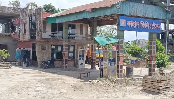 ​গ্যাস সংকটে ব্রাহ্মণবাড়িয়ার সব ফিলিং স্টেশন বন্ধ