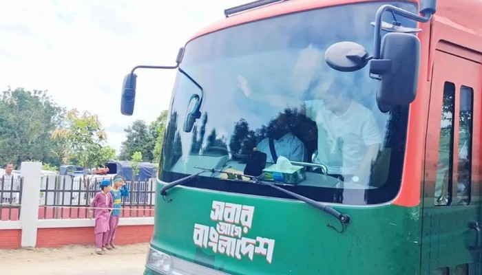 কিশোরগঞ্জে পৌঁছেছেন প্রধানমন্ত্রী