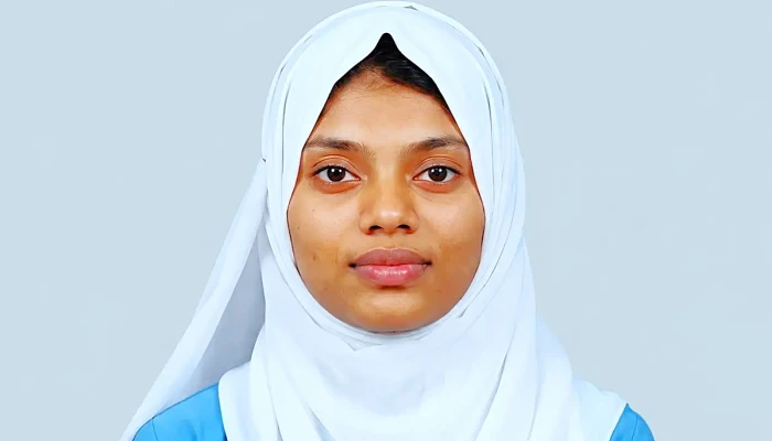 উচ্চশিক্ষার জন্য ৭৪ লাখ টাকার বৃত্তি পেলেন মেধাবী জেমি