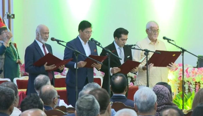 শপথ নিলেন নতুন চার মন্ত্রী ও দুই প্রতিমন্ত্রী