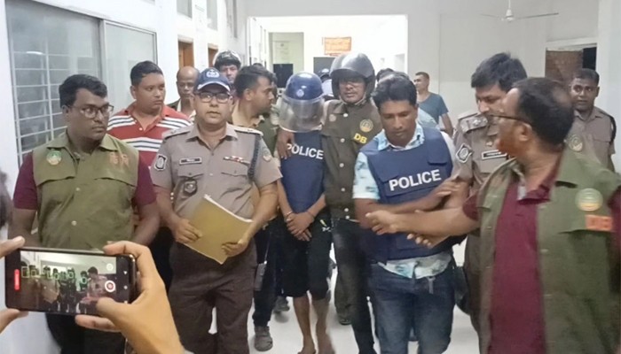 ​রংপুরে চার হত্যাকাণ্ডের দায় স্বীকার, সিদ্ধার্থ-মুগ্ধ কারাগারে