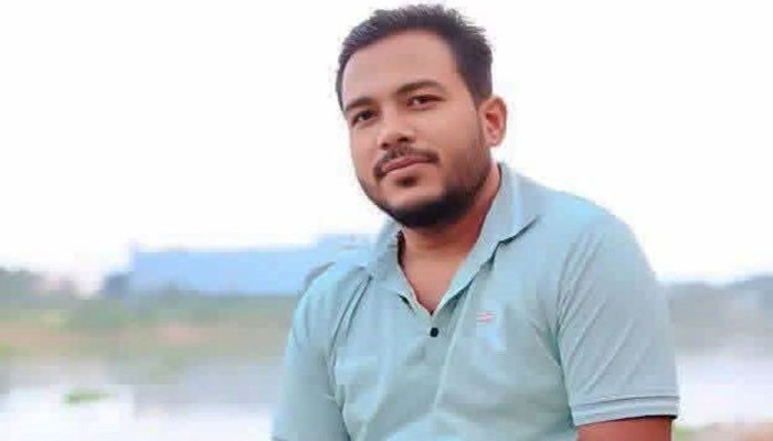 শ্বশুরকে কুপিয়ে হত্যার ১৭ ঘণ্টা পর থানায় জামাই
