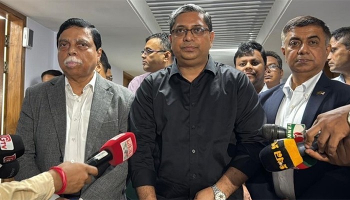 বিনা খরচে মালয়েশিয়ায় যাবে ১০ হাজার বাংলাদেশি কর্মী