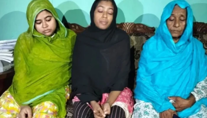 'বলেছিলি রাতেই আসবি, কিন্তু কফিনে আসলি ক্যান মা!'