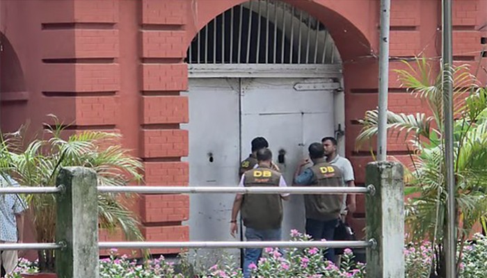 ​রংপুরে চার খুন: মুগ্ধ-সিদ্ধার্থের ডোপ টেস্টে মেলেনি মাদকের অস্তিত্ব
