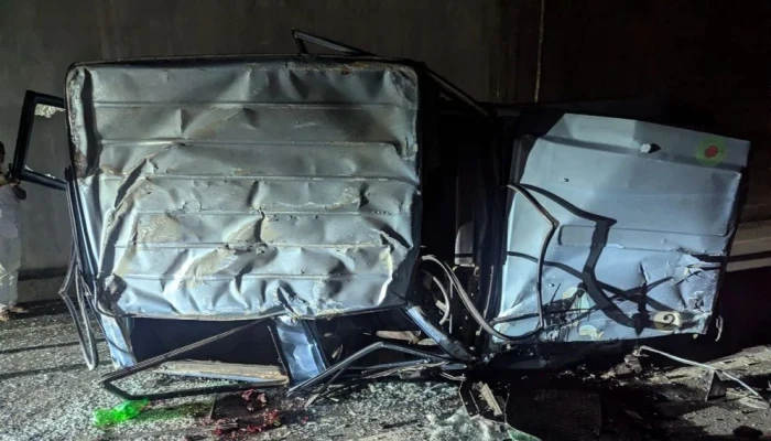 থার্ড টার্মিনালের র‍্যাম্পে দুর্ঘটনা, বিমানবাহিনীর ৩ সদস্য নিহত